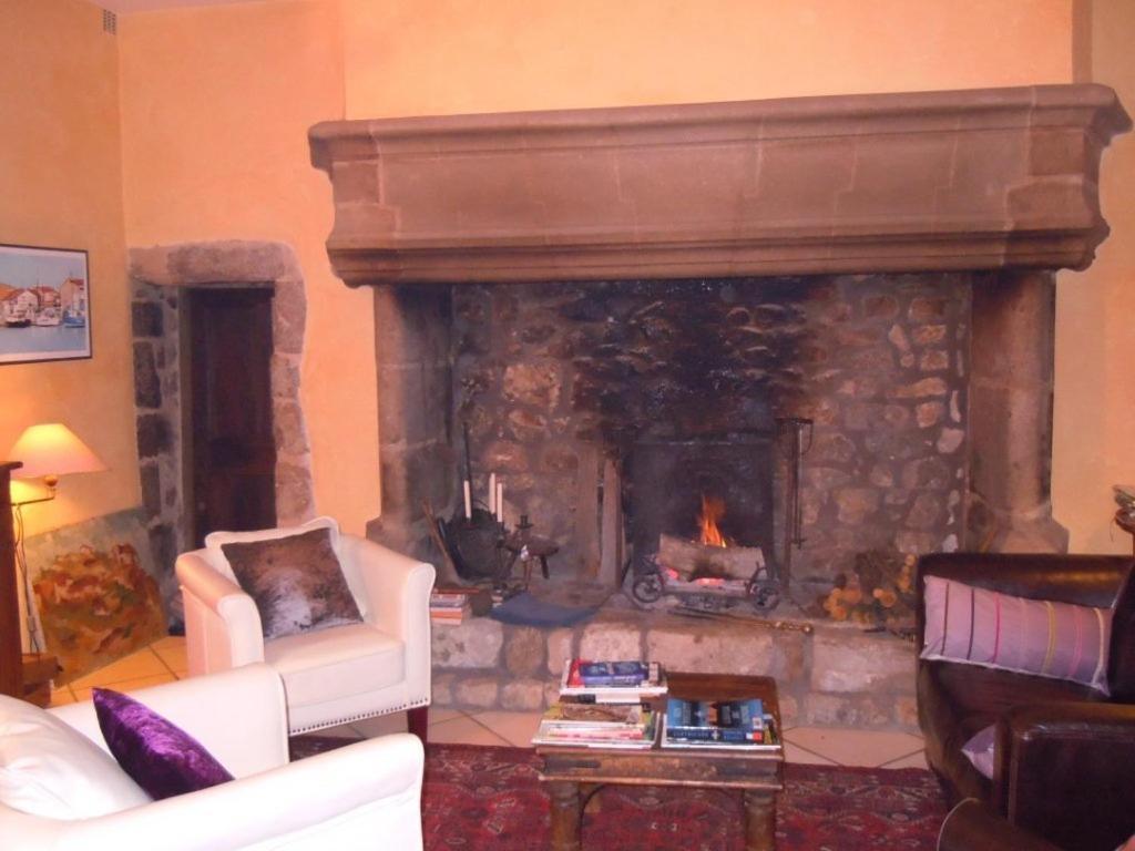 Mas Casta Nea Bed & Breakfast Thueyts ภายนอก รูปภาพ
